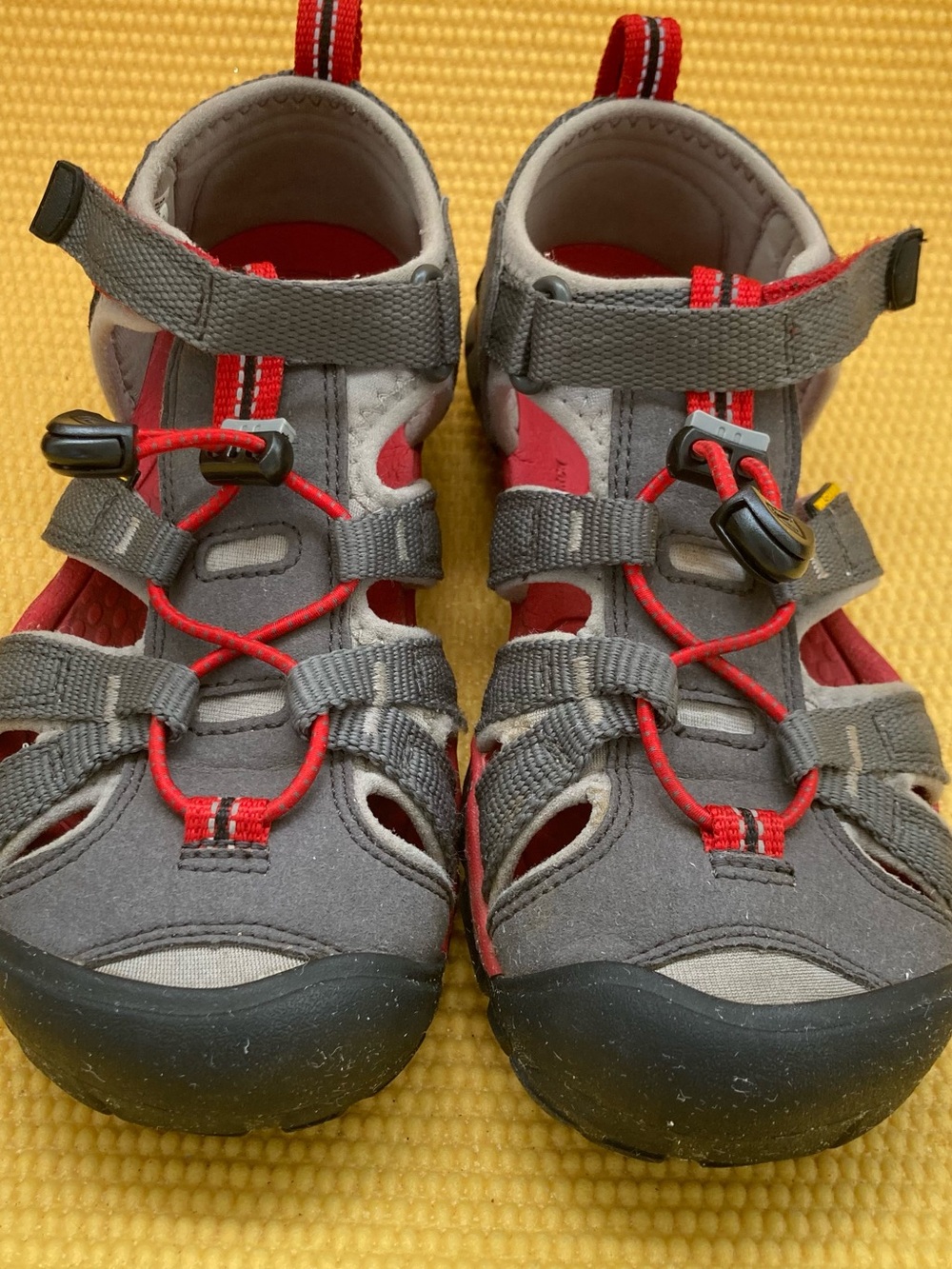KEEN Youth Kids Seacamp II CNX Gray Waterproof Sandals Size 2y ( 8.5 inches) - Picture 2 of 8